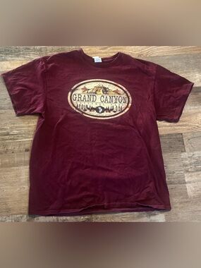 INC International Concepts Burgundy Grand Canyon Graphic Tee size XL men’s